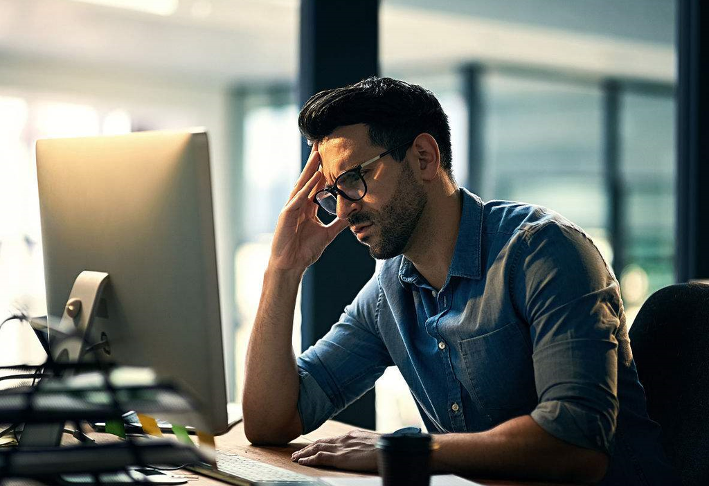 Glasses for looking at computer sales